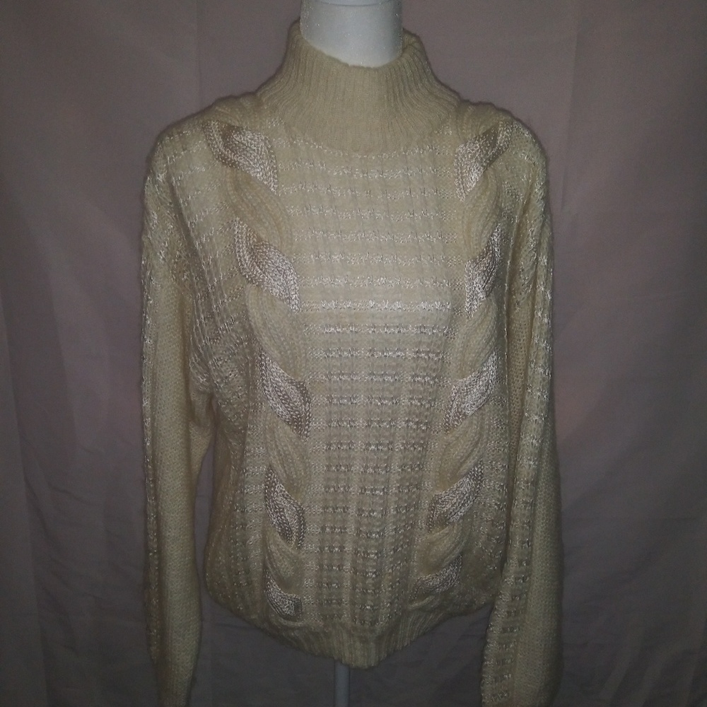 Jay Jacobs cable knit sweater